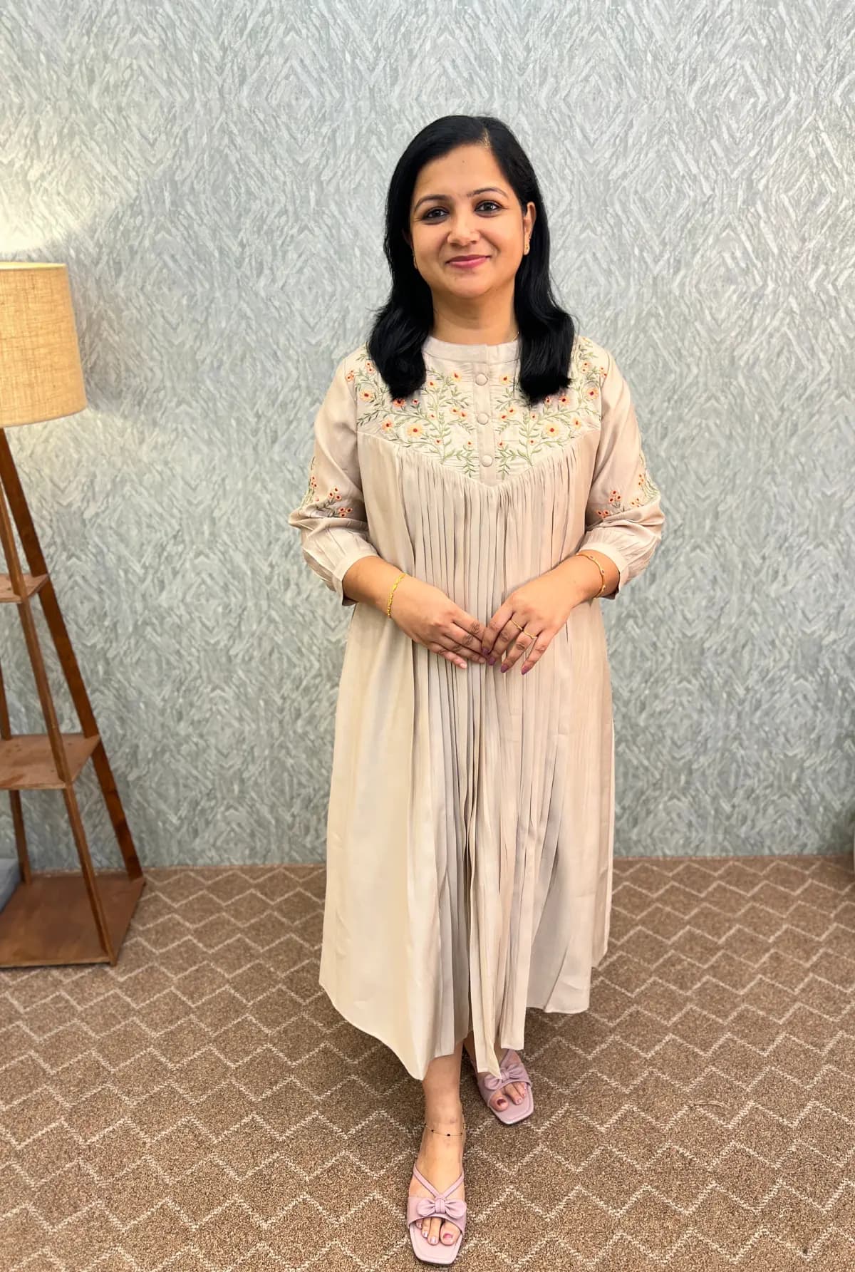 Kurti in Roman silk - Chiku mix Beige