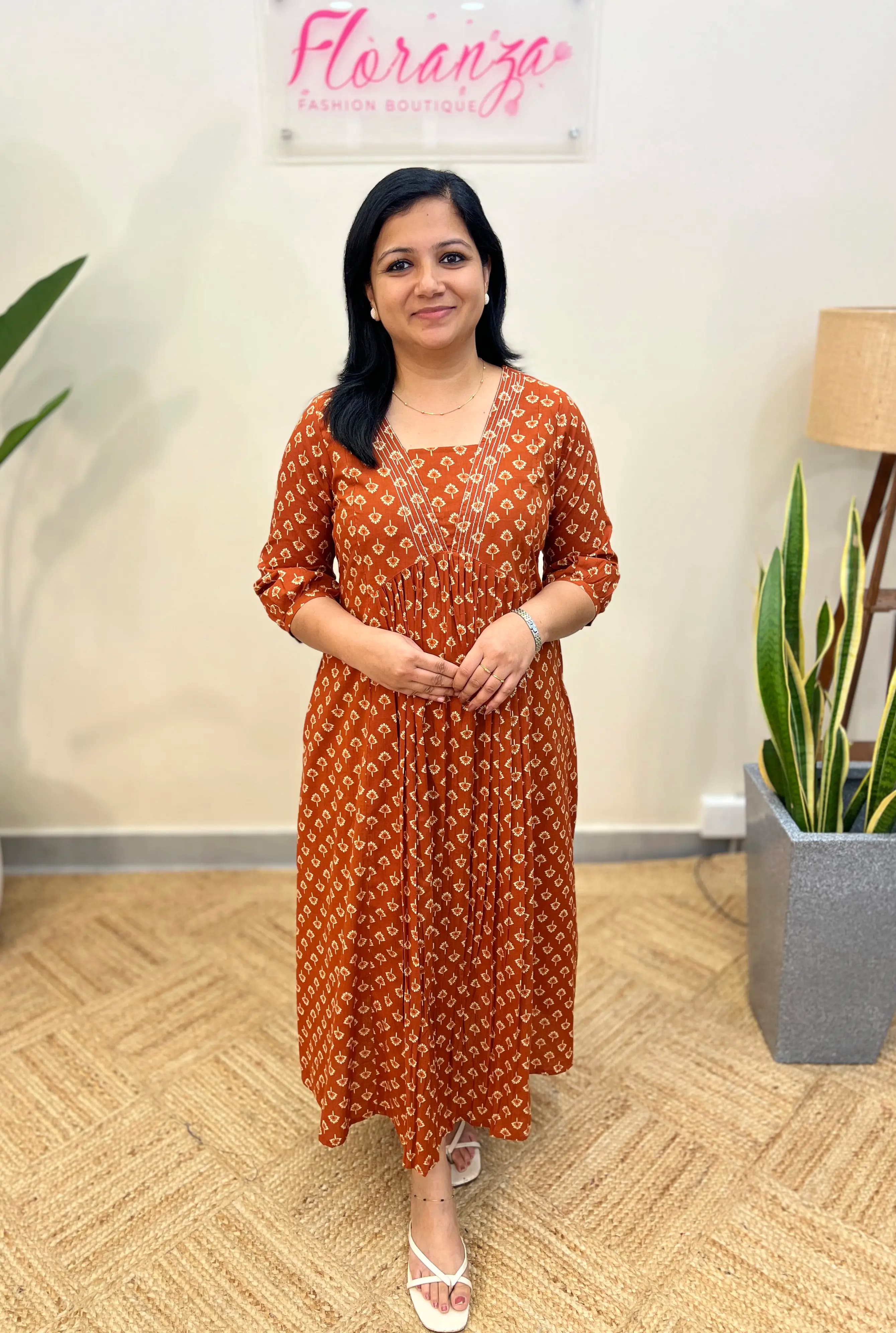 Florista Kurti In  Cotton - Rust Orange