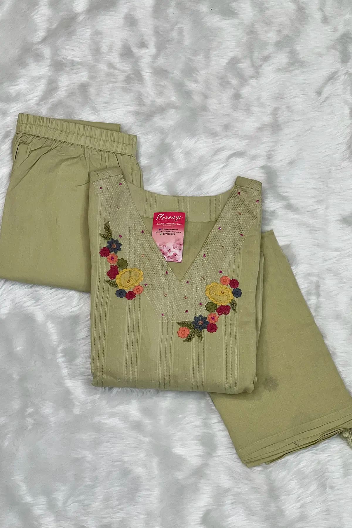 3 Piece Set in Dobby Cotton  - Pastel Green