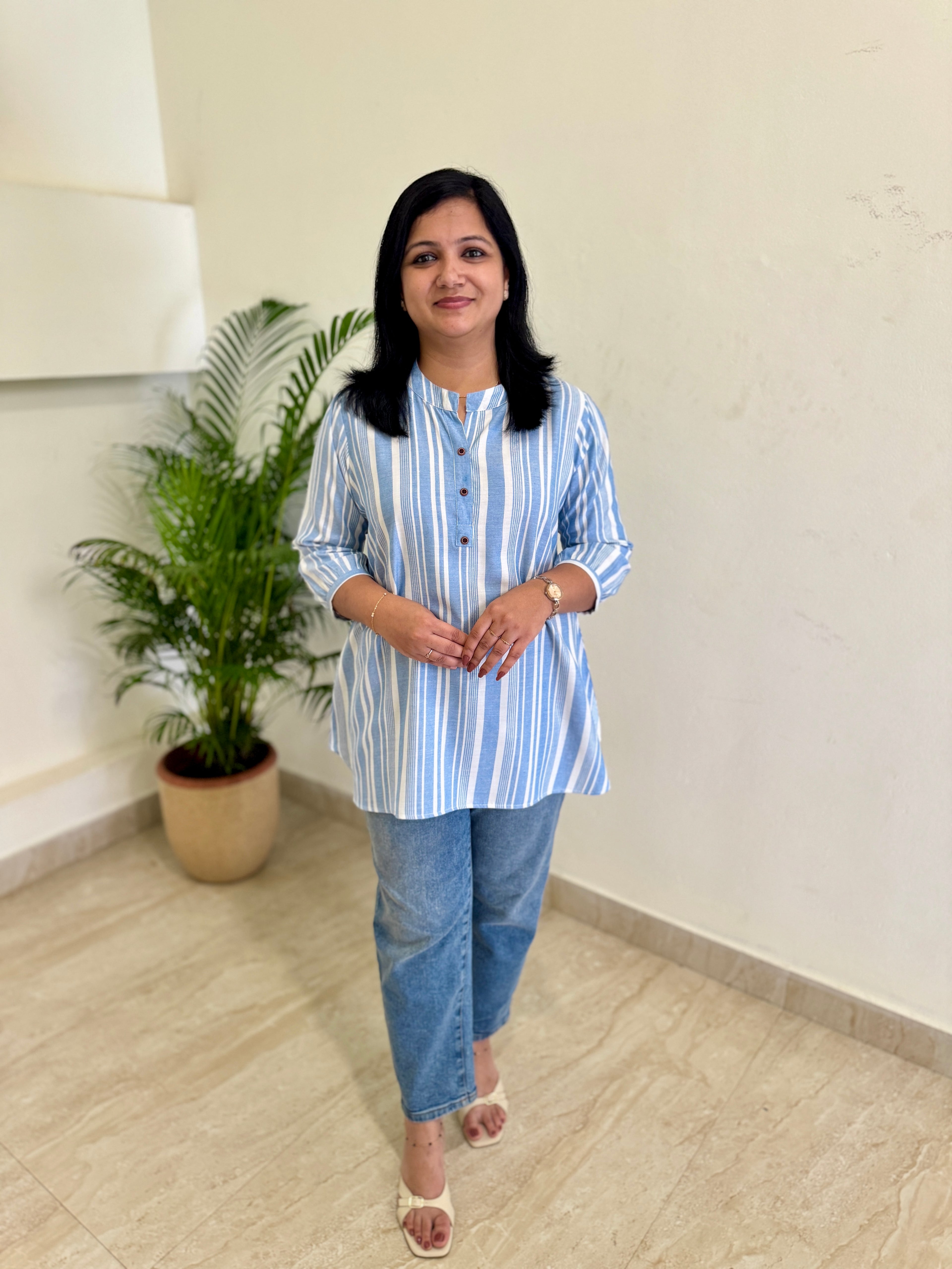 Florista Short Kurti in Linen Blends - 3800
